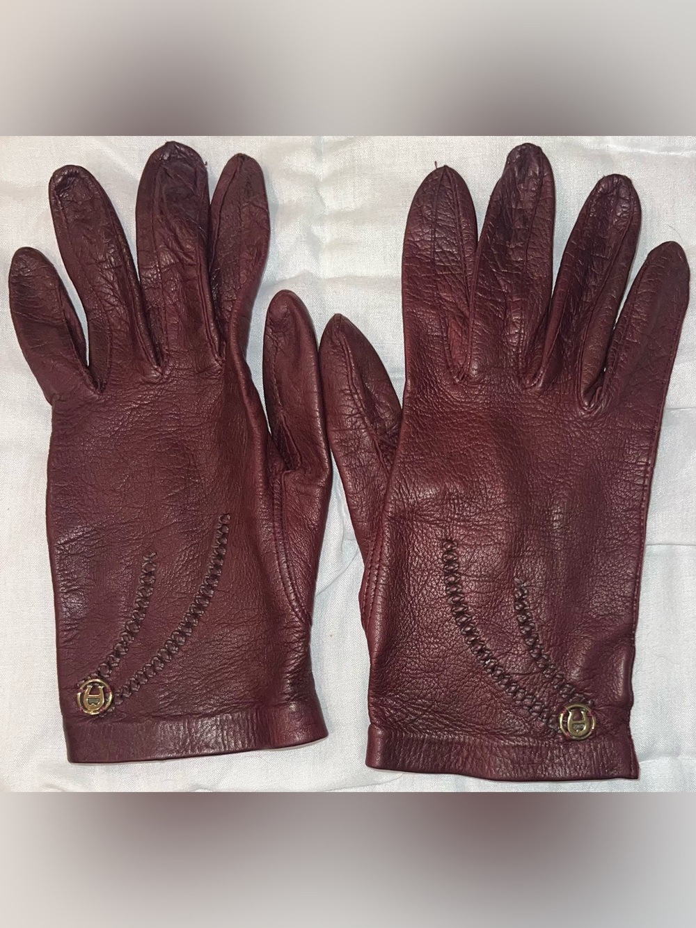 VTG Etienne Aigner Gloves Womens 8.5 Burgundy Leather Made in Italy Gold Logo